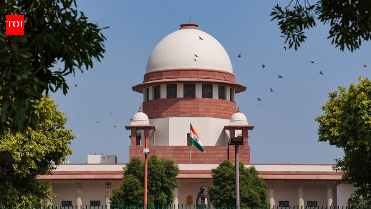 Supreme Court slams Bengal govt over Kolkata metro delays, asks not to politicise development