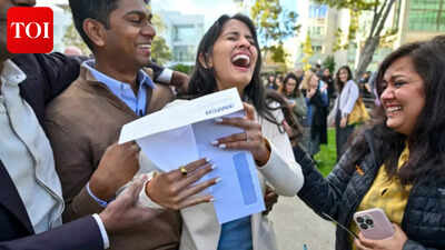 'உள்நாட்டுப் போராகப் போகிறது': போட்டி நாளில் வெளிநாட்டு மருத்துவர்கள் அமெரிக்க வதிவிட இடங்களைப் பெற்றதால் கோபமடைந்த MAGA