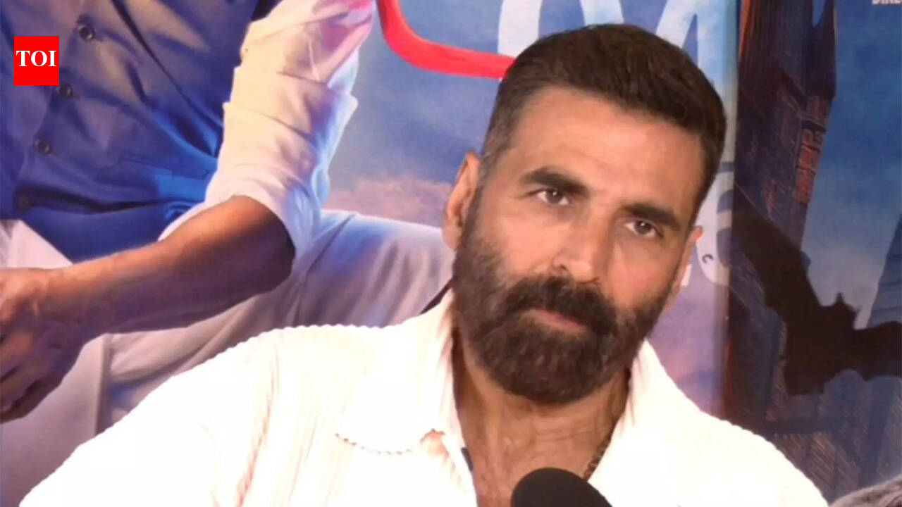 Akshay Kumar remembers Asrani with gratitude during Bhooth Bangla promotions, Says he feels lucky to share his last films