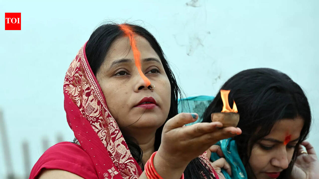 Chaiti Chhath: Devotees to offer evening ‘arghya’ today