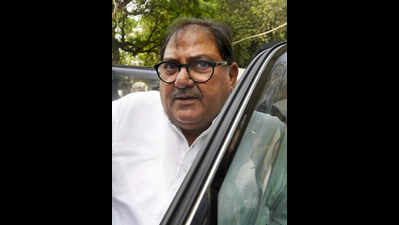 INLD pledges half its poll tickets to youth | Chandigarh News - The ...