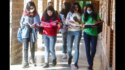 DU makes prior approval mandatory for protests