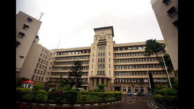 Mumbai’s JJ Hospital staff collect Rs 47,000 to give food hampers to kids under TB treatment