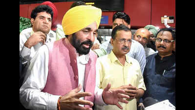 Minister’s arrest in suicide case: AAP chief Arvind Kejriwal defends AAP govt in Punjab