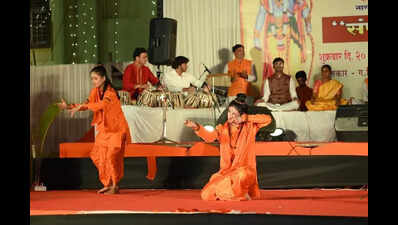 ‘Geet Ramayan’ powerful medium to nurture cultural awareness: Gadkari