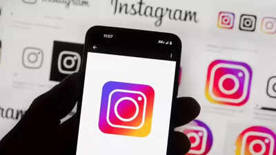 Mumbai man uploads private photos of ex-wife on social media, FIR filed