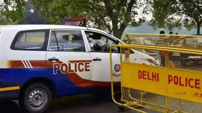 Gold trader robbed of Rs 1.5 crore in Delhi’s Seelampur; assailants stage road rage to strike