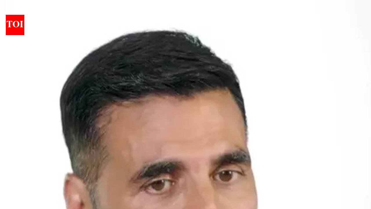 Akshay Kumar shares message of prayer amid global war tensions