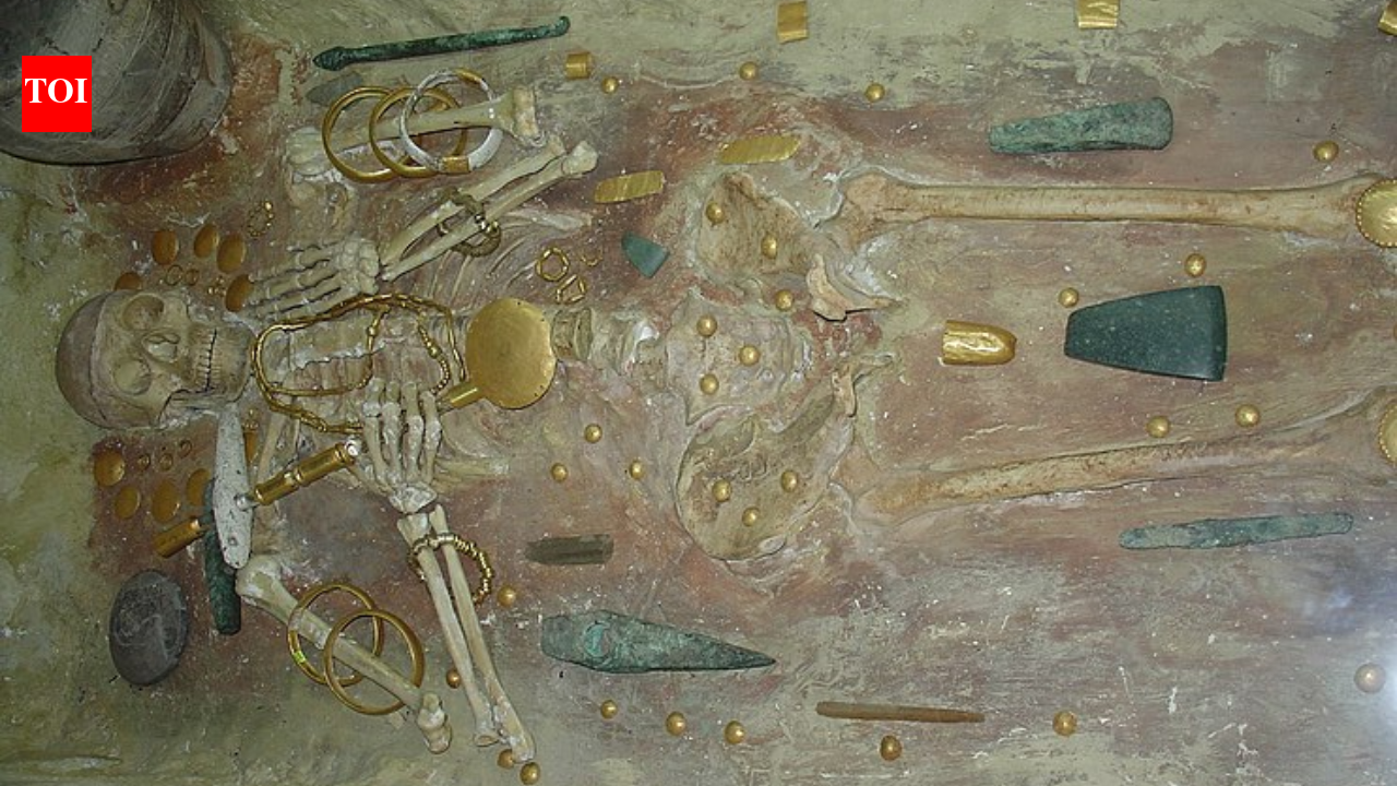 This 6,500-year-old Bulgarian grave with 1.5 kg of gold is the world’s oldest gold relic