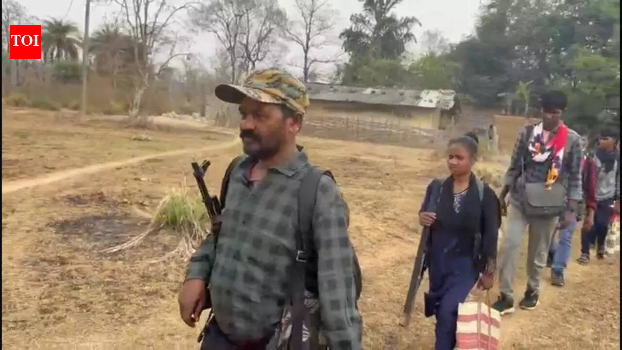 Six days before the deadline, Bastar's last top Maoist commander Paparao heads for surrender