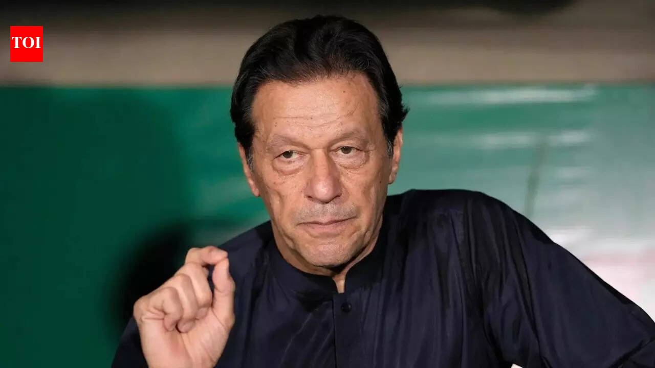 Ex-Pak cricketer Imran Khan alleges 'inhumane treatment' of wife to 'blackmail' him