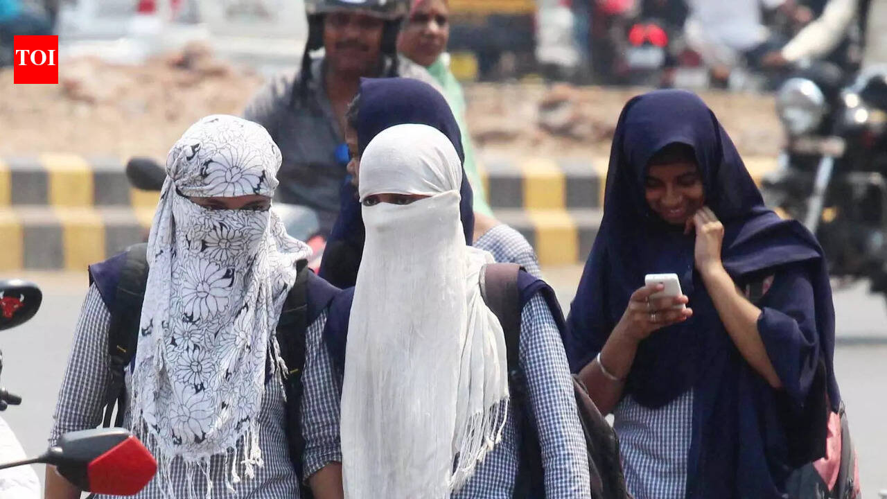 Govt reviews heatwave preparedness