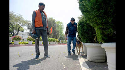 Bomb Threat to Delhi Assembly Ahead of Budget