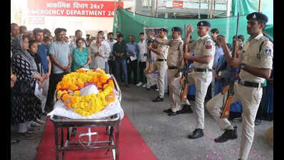 Organs of 34-year-old brain dead man save three lives in Indore