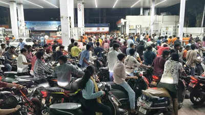Rumours trigger fuel rush in Indore, nearby districts