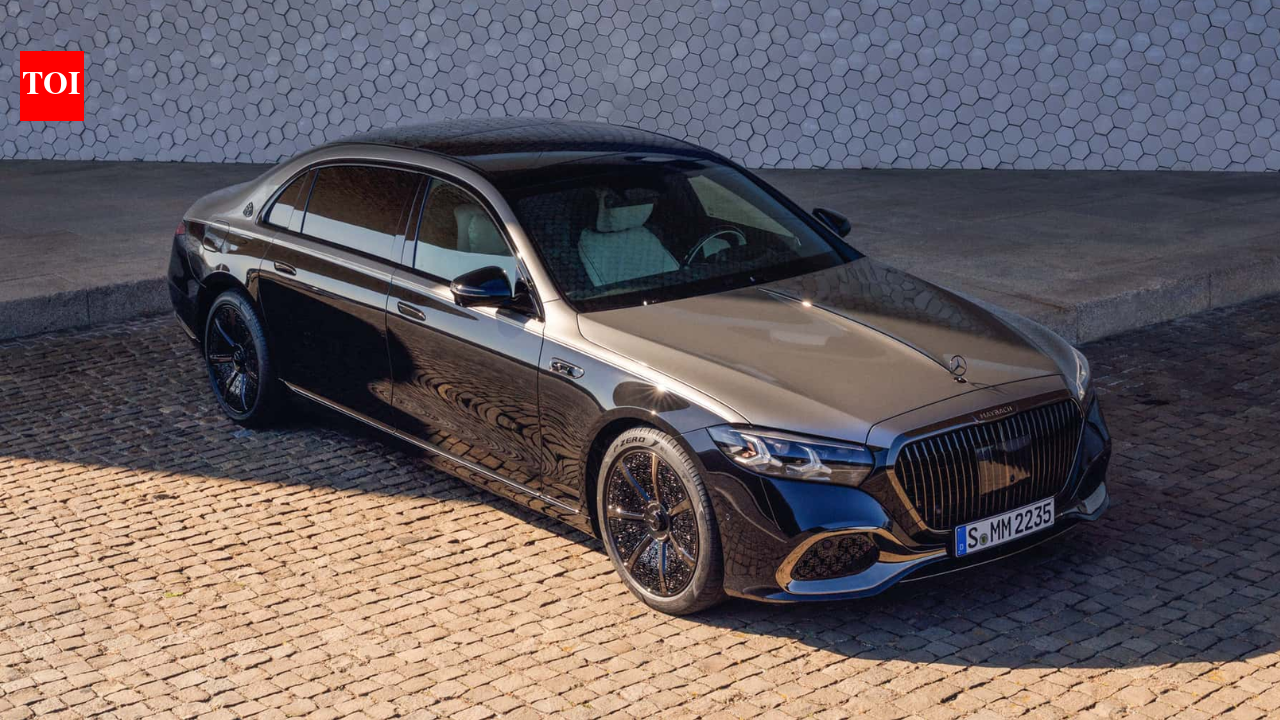 2026 Maybach S-Class breaks cover with stronger V8: Luxury features explained
