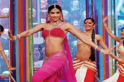Deepika to shake a leg the classical way