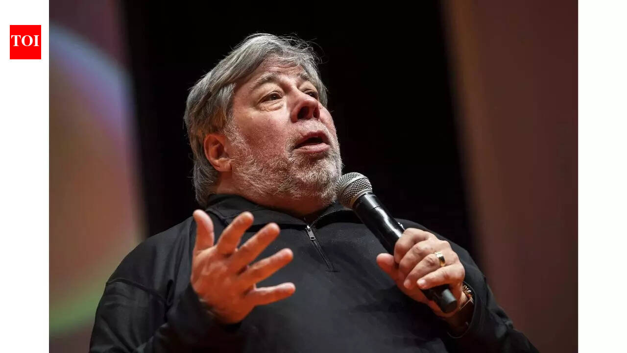 Apple co-founder Steve Wozniak is not impressed with AI, says it may not replace humans as to do that you need to live as ...