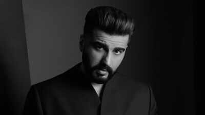 Arjun Kapoor says 'still lost without u' as he remembers his mother on her 14th death anniversary