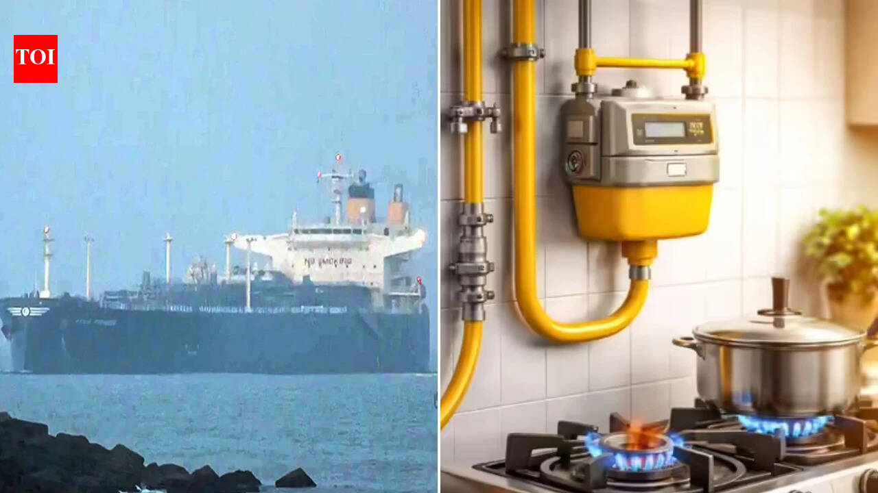 Evening news wrap: Iran turns back Pakistan-bound ship from Hormuz; govt mandates shifting to gas pipeline &amp; more