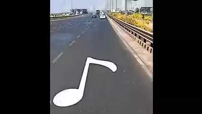 After complaints, BMC to barricade melody road