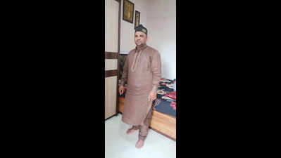 Builder on bike knocked over by one vehicle, run over by another