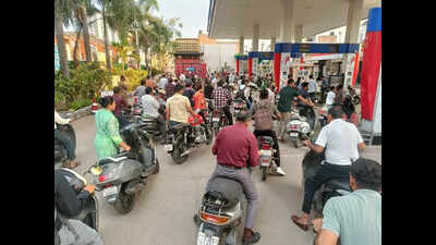 Gujarat Assembly: Govt says no fuel shortage in Gujarat, warns against hoarding