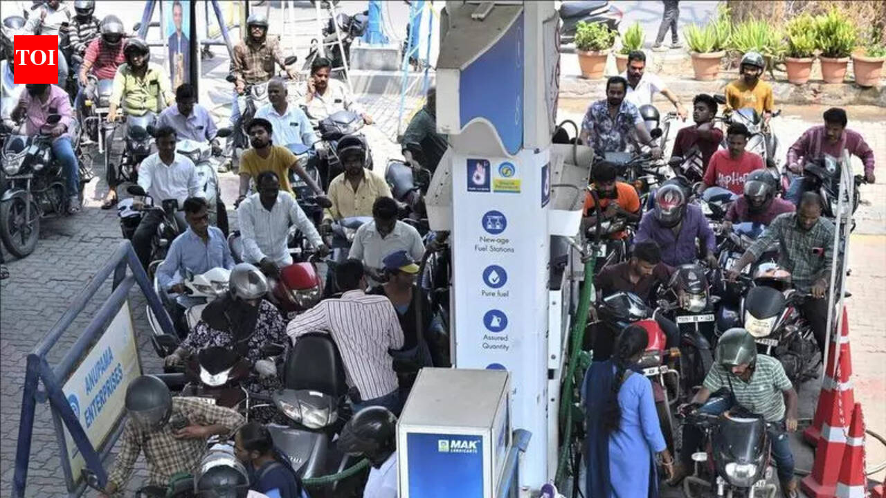 Amid panic, T govt says state has abundant fuel and LPG stocks