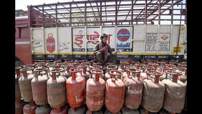 ‘No need to panic, UP has enough LPG supply’