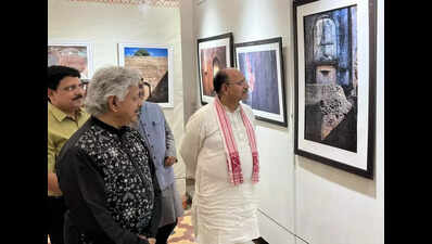 Lalit Kala Akademi photo show window to cities and nature