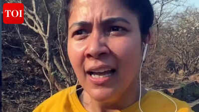 Narayani Shastri candidly shares how to 'trick the mind' to deal with low-mood mornings