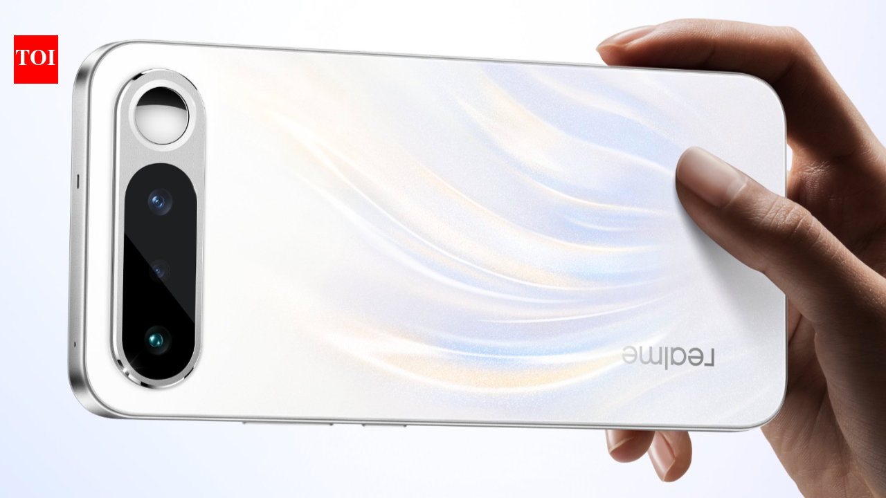 Realme 16 5G teased to launch in India soon: 7,000mAh battery, selfie mirror and other features we know so far