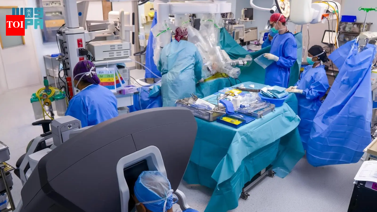 Jeddah hospital creates history, robots take over paediatric surgery for Hirschsprung’s disease