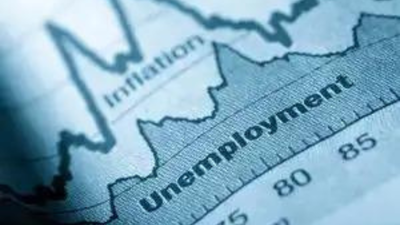 US unemployment data: Jobless claims edge up to 210,000; labour market still shows resilience