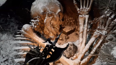 How to get Darkbringer Sword in Crimson Desert