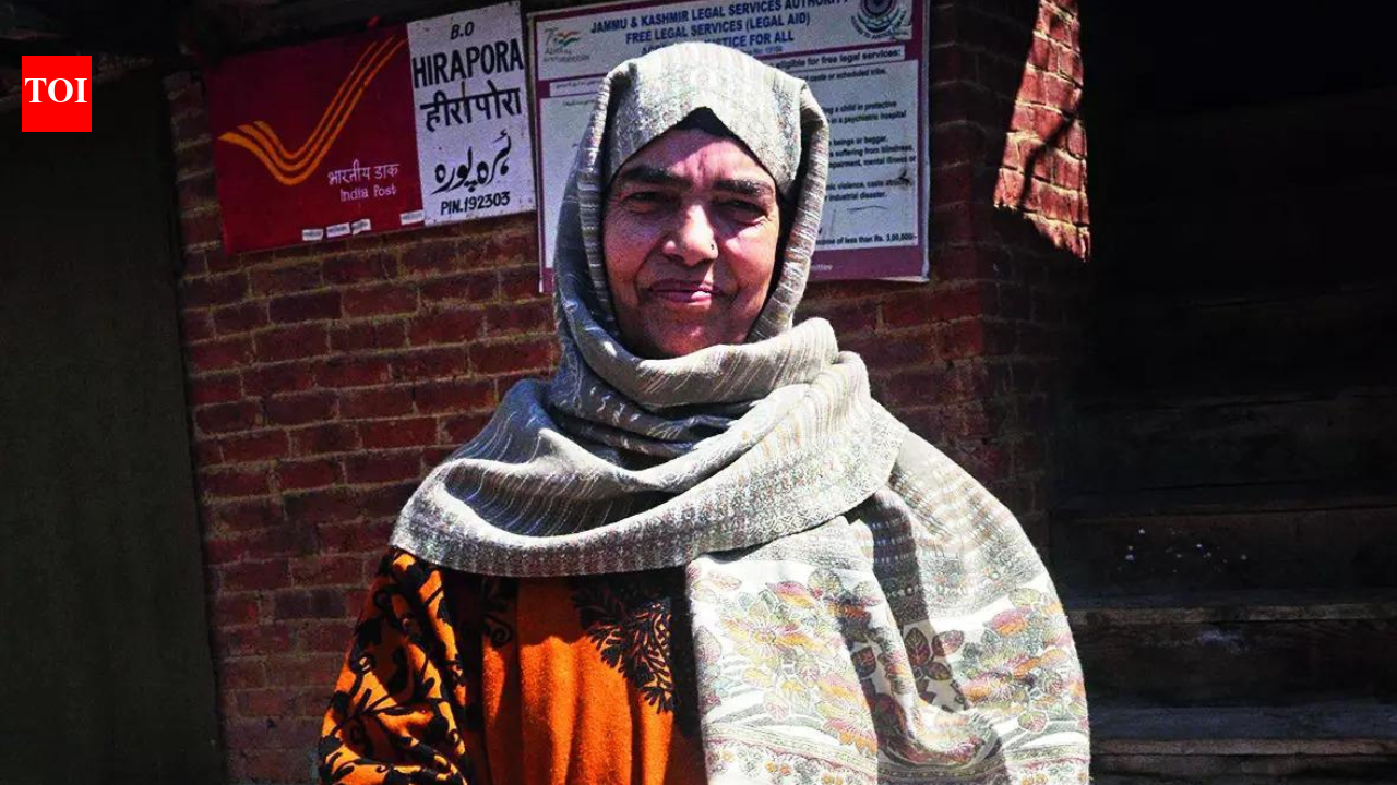 You've got mail: J&amp;K's first postwoman clocks 25 letters a day, 30 years on foot
