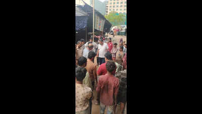 JMC cracks down on meat shops open on Ram Navami