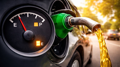 Five driving habits that are secretly killing your car/ bike's fuel-efficiency