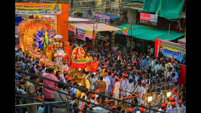 Devotion Hits Its Crescendo At Poddareshwar Temple Ram Navami Shobhayatra