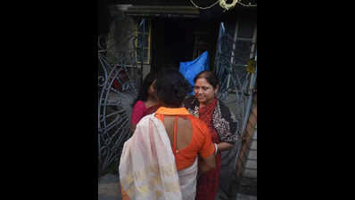 RG Kar victim’s mom hits campaign trail on woman safety plank