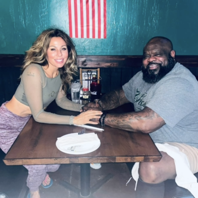 NFL legend Brent Celek’s ex-wife Susie Celek goes public with Eagles legend Hollis Thomas, leaving Philadelphia fans stunned