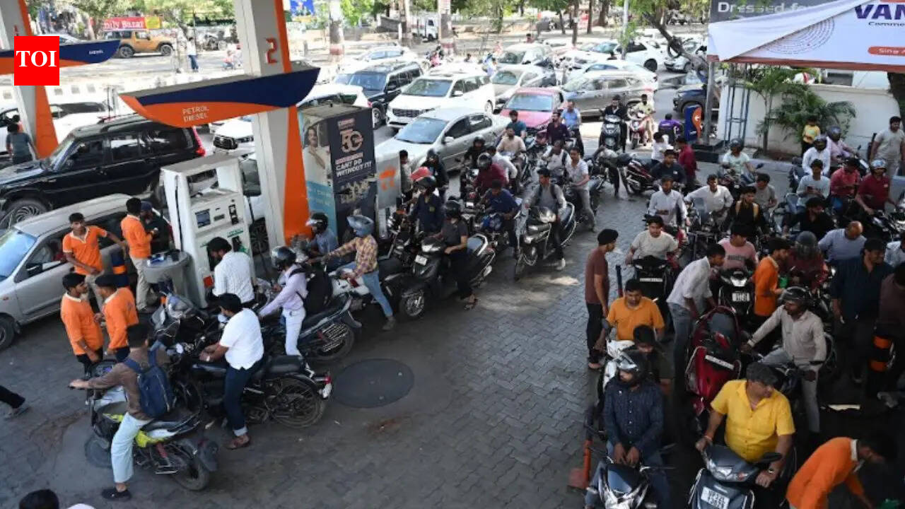 Rumours, rush and reassurances: 30% rise in fuel consumption due to Panic buying across Uttar Pradesh