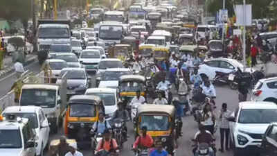 Traffic advisory for Sonu Nigam's Saturday concert in Delhi; check affected routes, parking rules