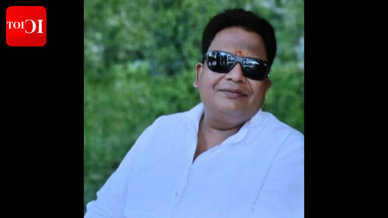 Nalanda bids tearful farewell to merchant navy captain