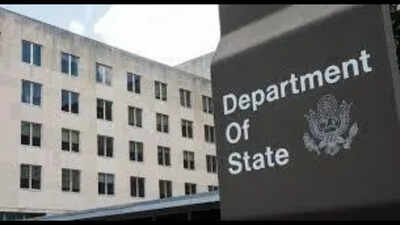 Why US is asking citizens to give phone and computer passwords to cops in Hong Kong