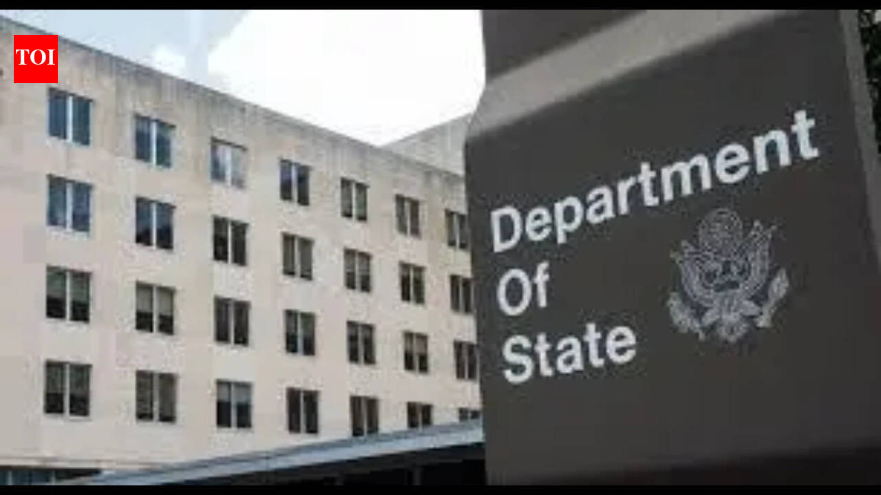 Why US is asking citizens to give phone and computer passwords to cops in Hong Kong