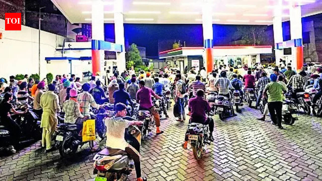 Lockdown reports‘harmful, baseless’, says govt, allays fear