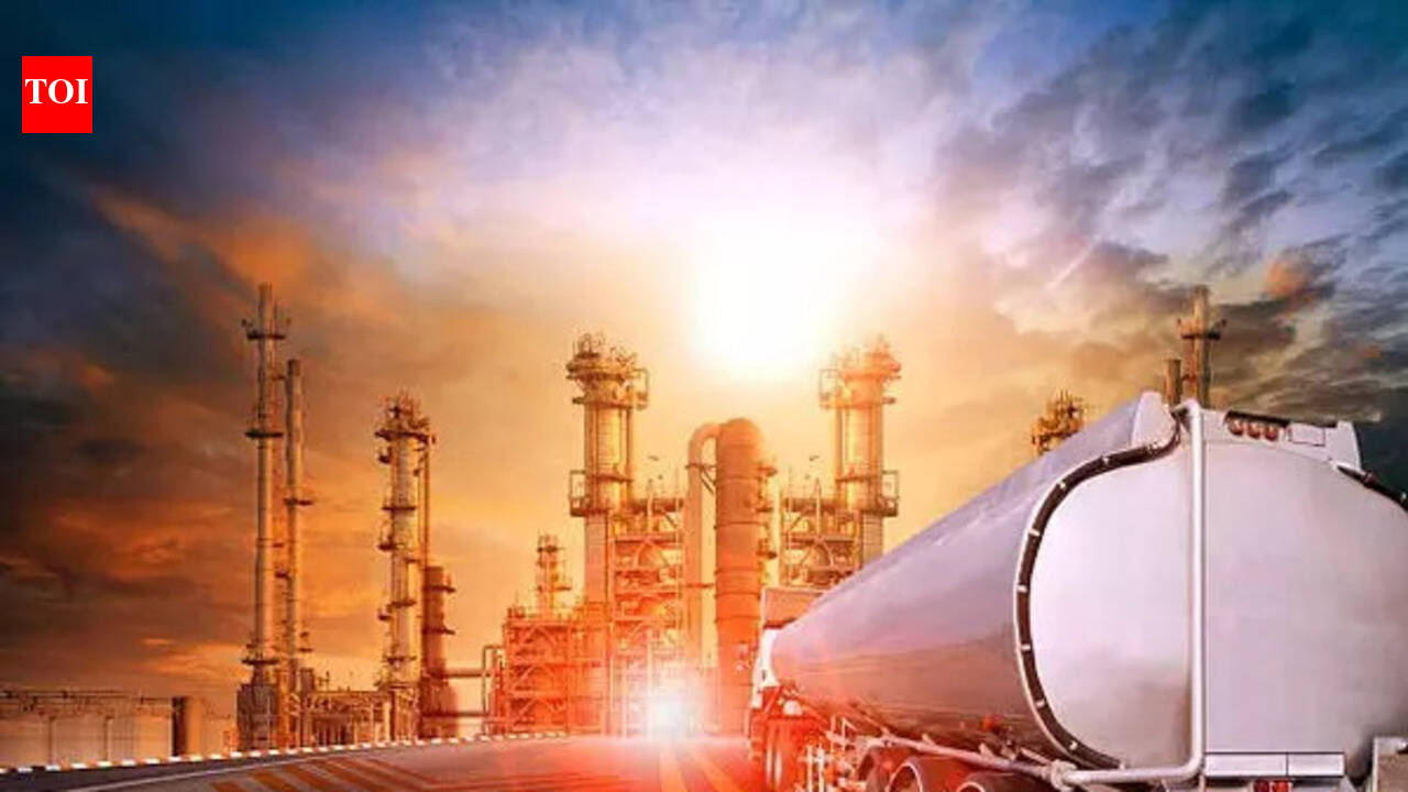 Centre, oil companies to split impact of higher crude