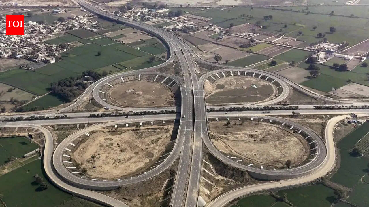 Interchange for EPE & Delhi-Mumbai Expressway link for quick access to Noida airport