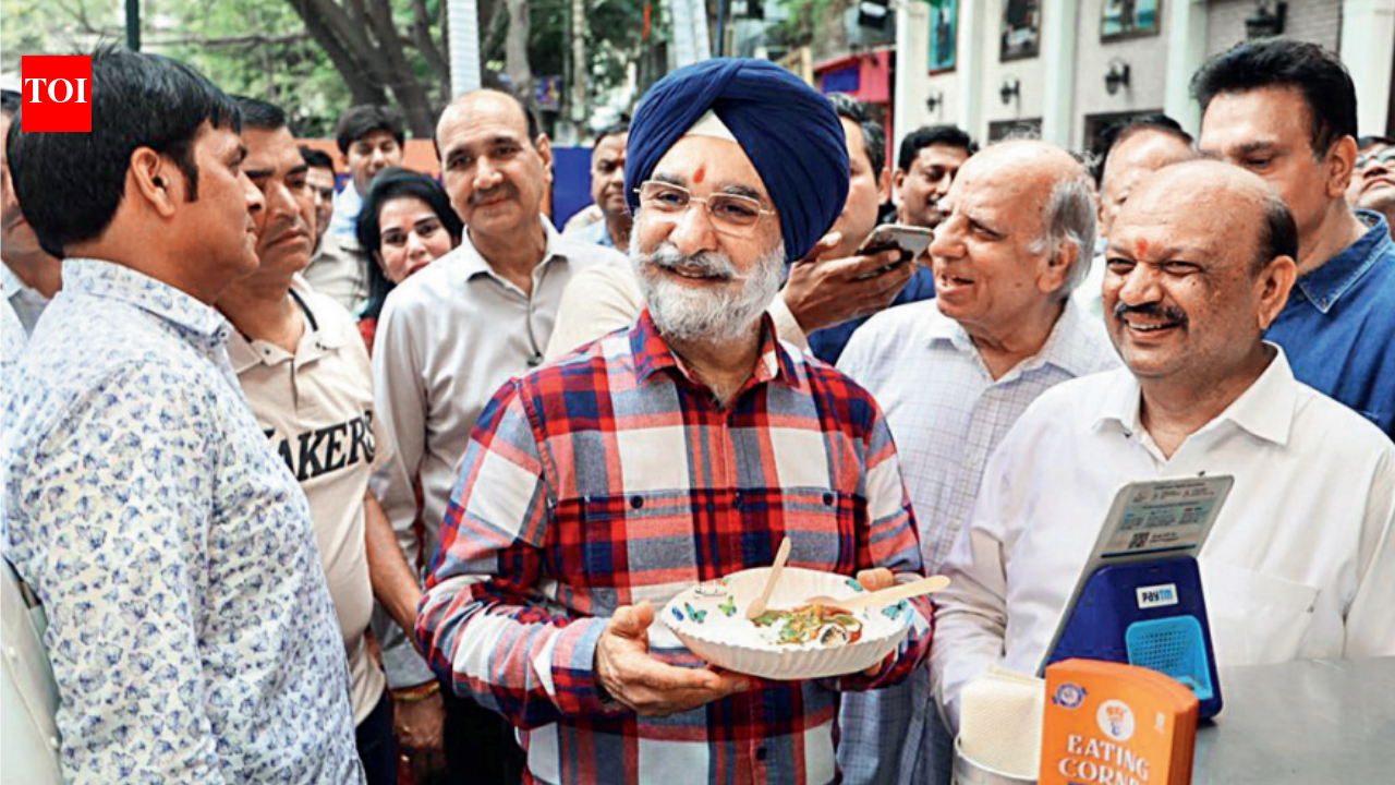 Delhi’s 24x7 ‘complete streets’: 5 stretches to get night markets, cycle tracks, CCTVs